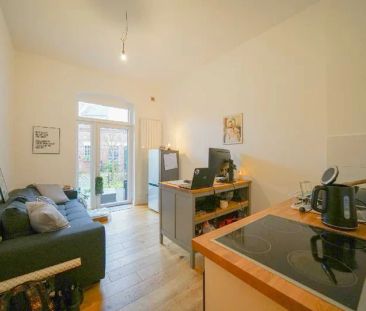 1-Zi.-Wohnung mit Wohnküche, Terrasse/Garten in Rtg-Mitte! - Photo 1