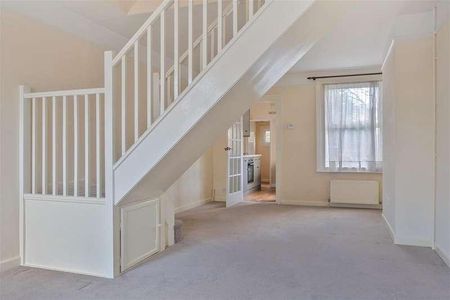 Ashfield Road, Salisbury, SP2 - Photo 3