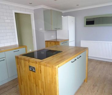 2 bedroom terraced house to rent - Photo 6