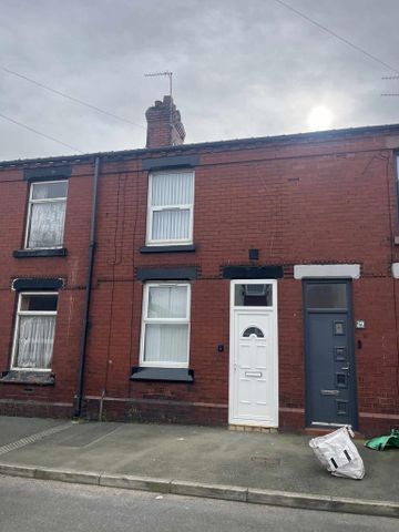 2 bedroom terraced house to rent - Photo 4