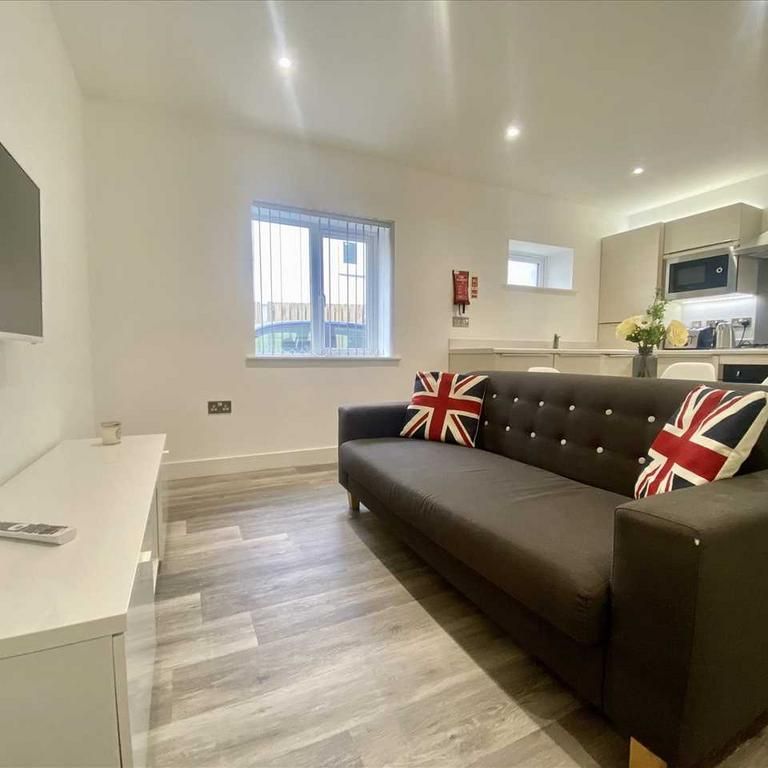 2 bedroom apartment to rent - Photo 1