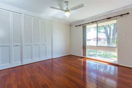 Perfect Location with Room to Move! *Open Mon 05/01 4.30pm to 4.45pm* - Photo 4