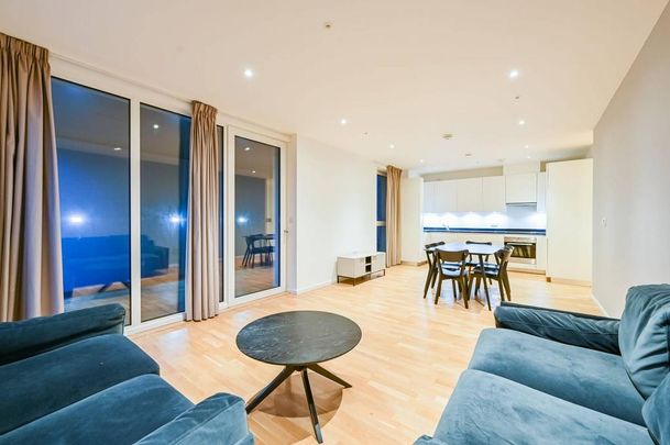 3 bedroom flat to rent - Photo 1