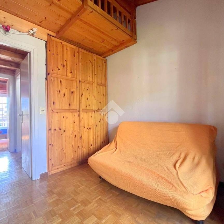 Villa a schiera via San Lorenzo 17, Centro, Oulx - Photo 1