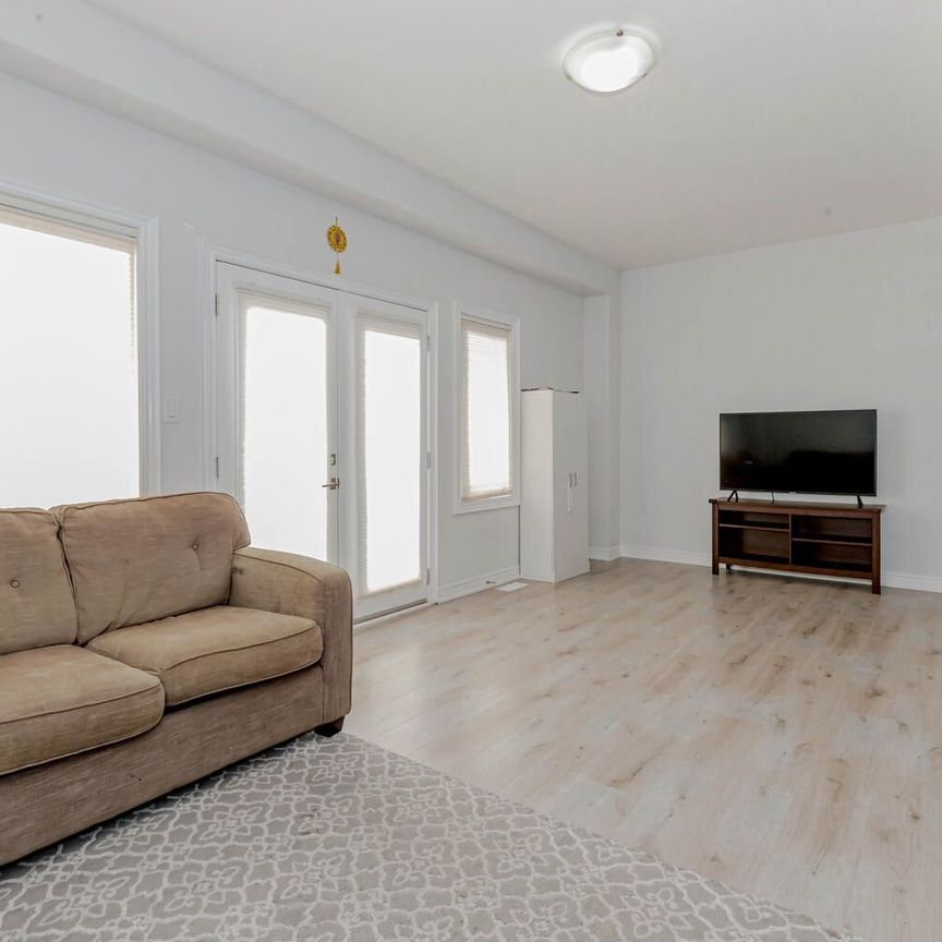 For Lease - 49 Sexton Crescent, Hamilton, Ontario - Photo 1