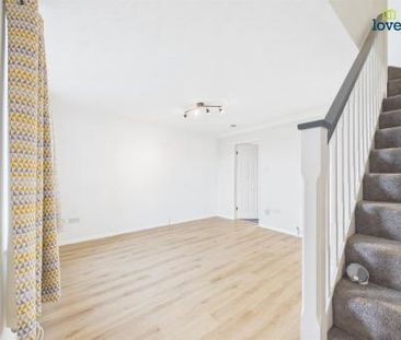 2 bedroom House To Let - Photo 2