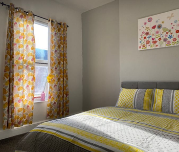 4 bedroom house to rent - Photo 2