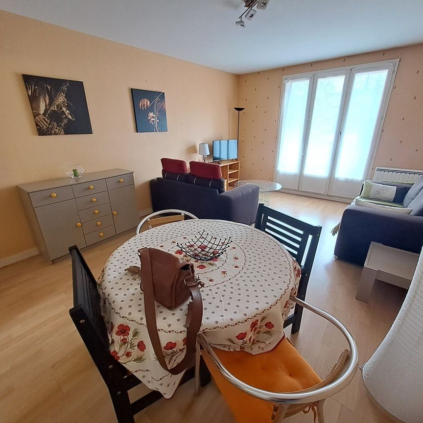 Location Appartement 3 pièces 69m² LIMOGES 87000 - Photo 1