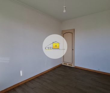 Location Appartement 4 pièces 64m² ST PRIEST 69800 - Photo 2