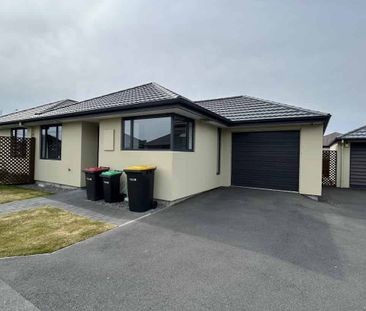 Two bedroom over 60's unit! - Photo 5