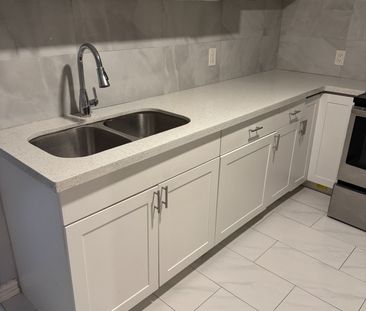 For Lease - 17 Millcar Drive Unit# Lower, Toronto, Ontario - Photo 2