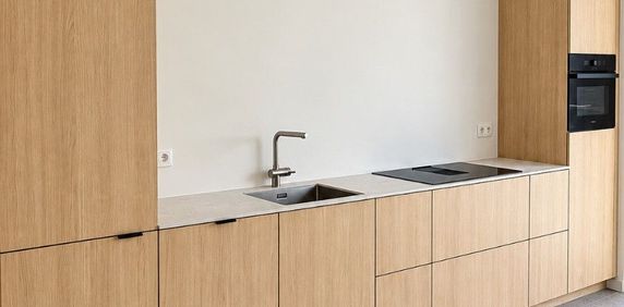 Appartement te huur in Overpelt voor € 1.150 met 2 slaapkamers - Photo 2