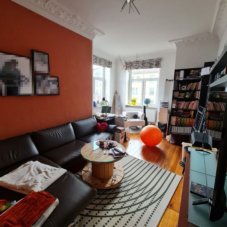 Charmante Altbauwohnung in Citynähe - Photo 1