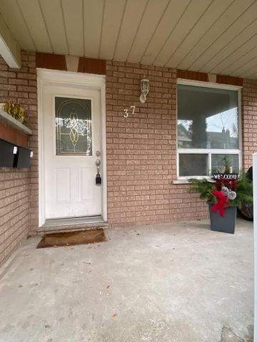 For Lease - 37 Gillespie Avenue Unit# Main Floor, Toronto, Ontario - Photo 5