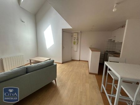 Location Appartement 2 pièces 28m² LAVAL 53000 - Photo 2