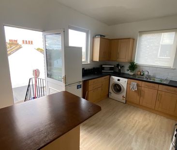 Room in a Shared Flat, South Norwood, SE25 - Photo 4