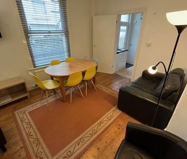 6 bedroom house to rent - Photo 1