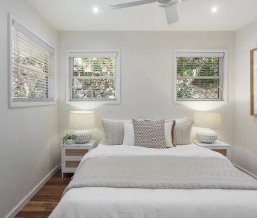 Modern 2 Bedroom Cottage just steps away from beach - Photo 3