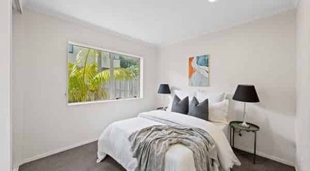 Spacious family home - Photo 3