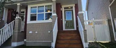 Beautiful home! 2 Bed/2.5 Bath w/ Double Master Suites! | 21 Auburn Meadows Link Southeast, Calgary - Photo 1