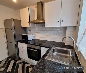 1 bedroom semi-detached house to rent - Photo 6