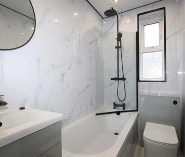 Woodhall Avenue, Bradford, BD3 - Photo 5