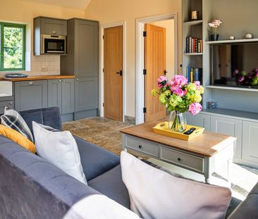 Bears Court - Photo 1