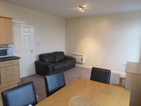 Adelphi Street Flat, Preston - Photo 2