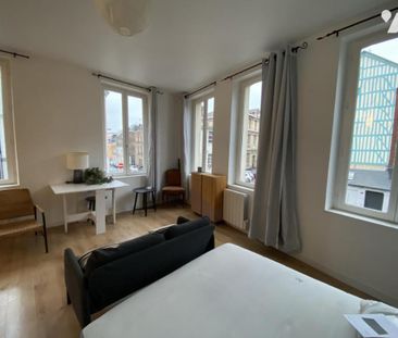 Appartement 1 pièce avec espace chambre à louer à ROUEN, tout proch... - Photo 2