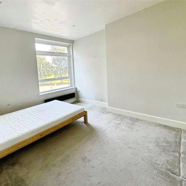 Hanover Flats, Hanover Buildings, Southampton, Hampshire, SO14 - Photo 1