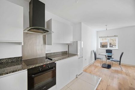 1 bedroom flat to rent - Photo 5