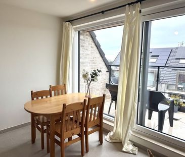 Appartement te huur - foto 3