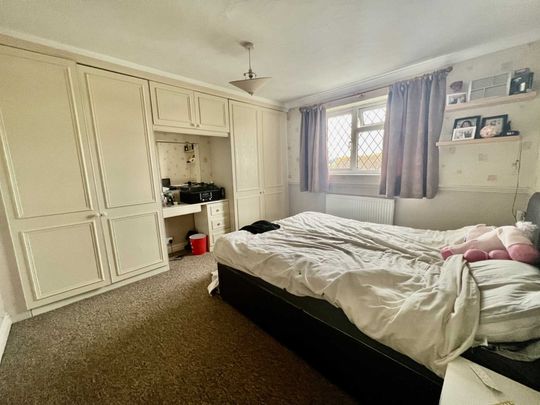 Church Lane, Bognor Regis - Photo 1