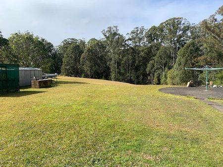 4 BEDROOM FAMILY HOME - Photo 5