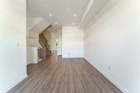 For Lease - 21 Armillo Place, Markham, Ontario - Photo 5