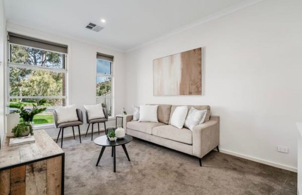 Athelstone - Photo 1