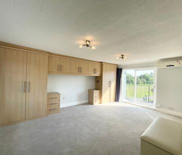 2 bedroom detached house to rent - Photo 2