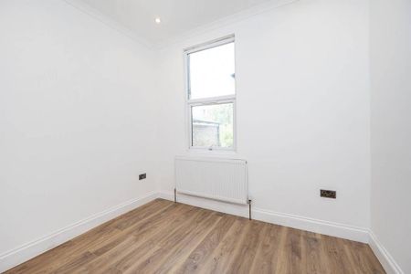 5 bedroom terraced house to rent - Photo 3