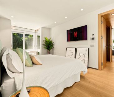Luxury Villa for rent in Marbella, Andalusia - Photo 2