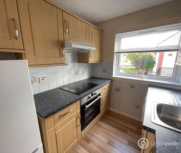 2 bedroom bungalow to rent - Photo 4