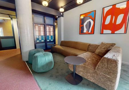 Gold Studio - Photo 3