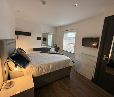 Room in a Shared Flat, Wavertree, L15 - Photo 6