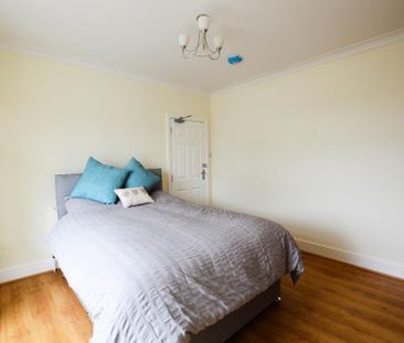 1 bedroom in a house share to rent - Photo 1