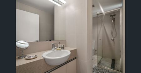 Panoramic City, River and Kings Park Views - Photo 2