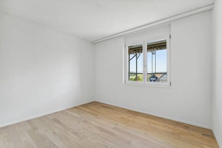 4.5 Zimmer, 94 m², 2. Stock - Foto 2