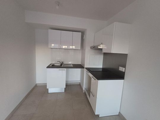 location Appartement T2 DE 40.5m² À LE PERREUX SUR MARNE - Photo 1