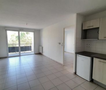 location Appartement T2 DE 38.85m² À TOURNEFEUILLE - Photo 2