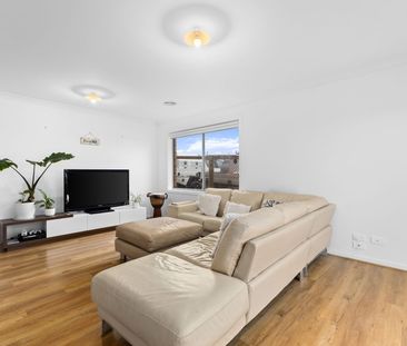 Modern Living at it's Best! - Photo 5