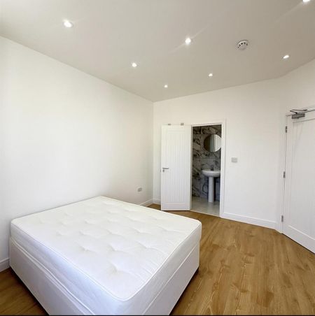 6 bedroom house share to rent - Photo 2