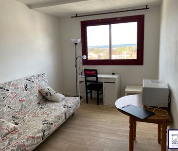 Location Appartement 1 pièce 17m² - Photo 2